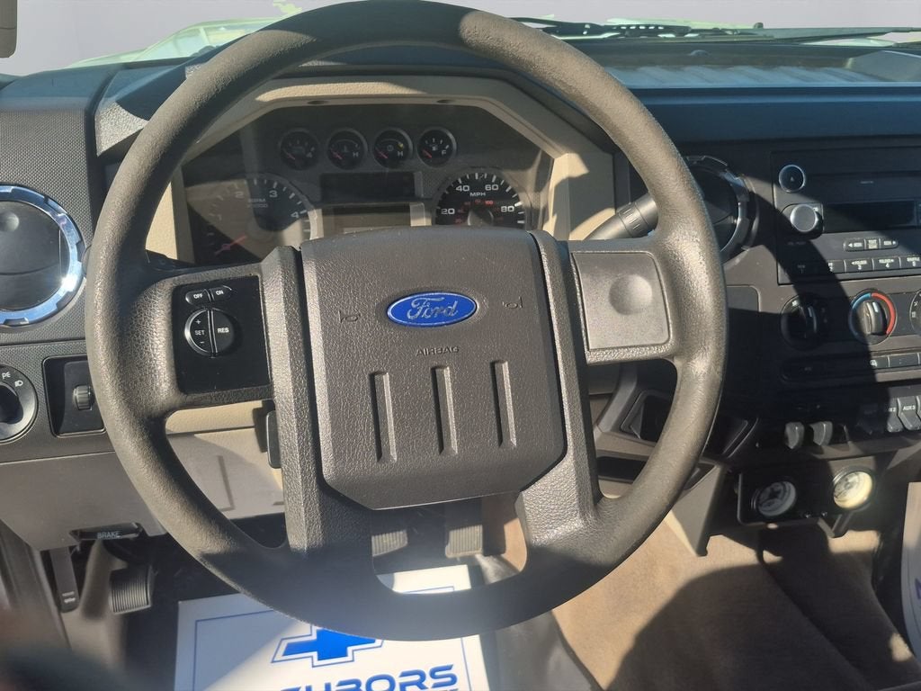 2010 Ford Super Duty F-350 DRW XL