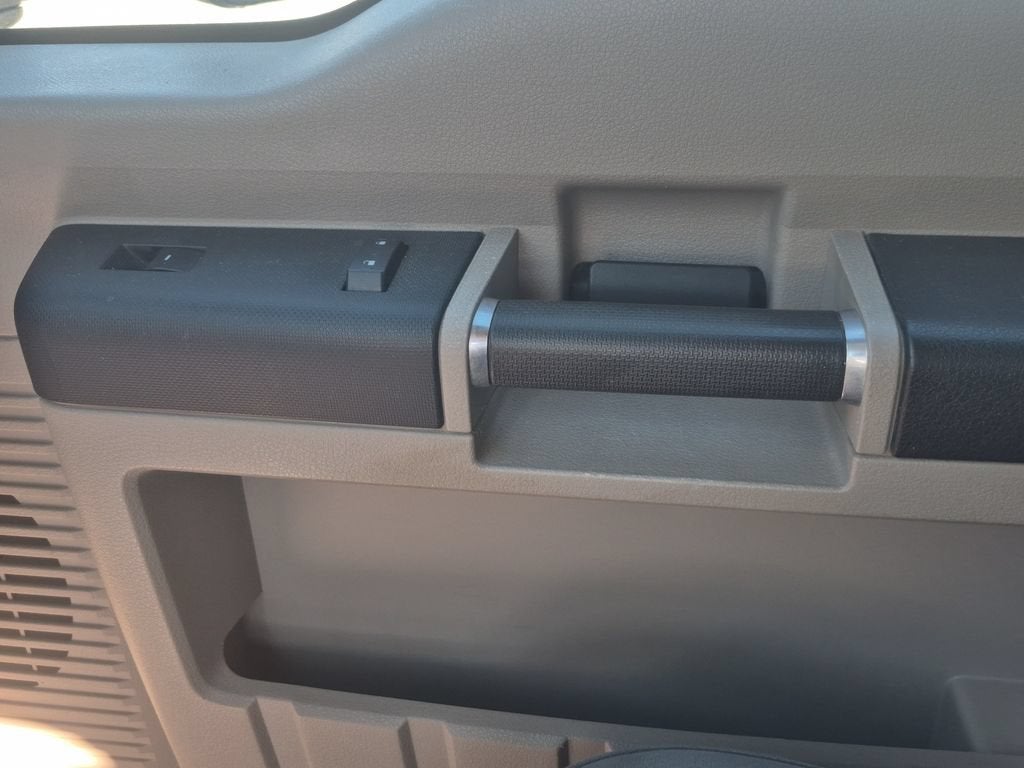 2010 Ford Super Duty F-350 DRW XL