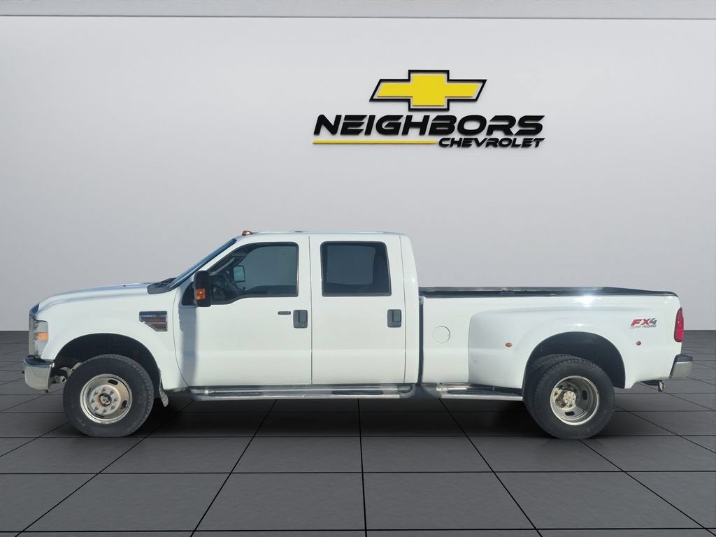 2010 Ford Super Duty F-350 DRW XL