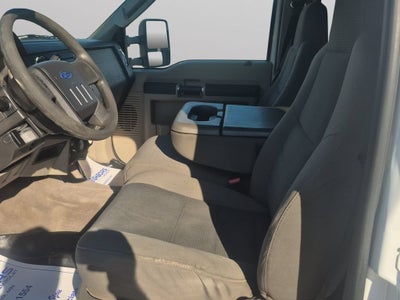 2010 Ford Super Duty F-350 DRW XL