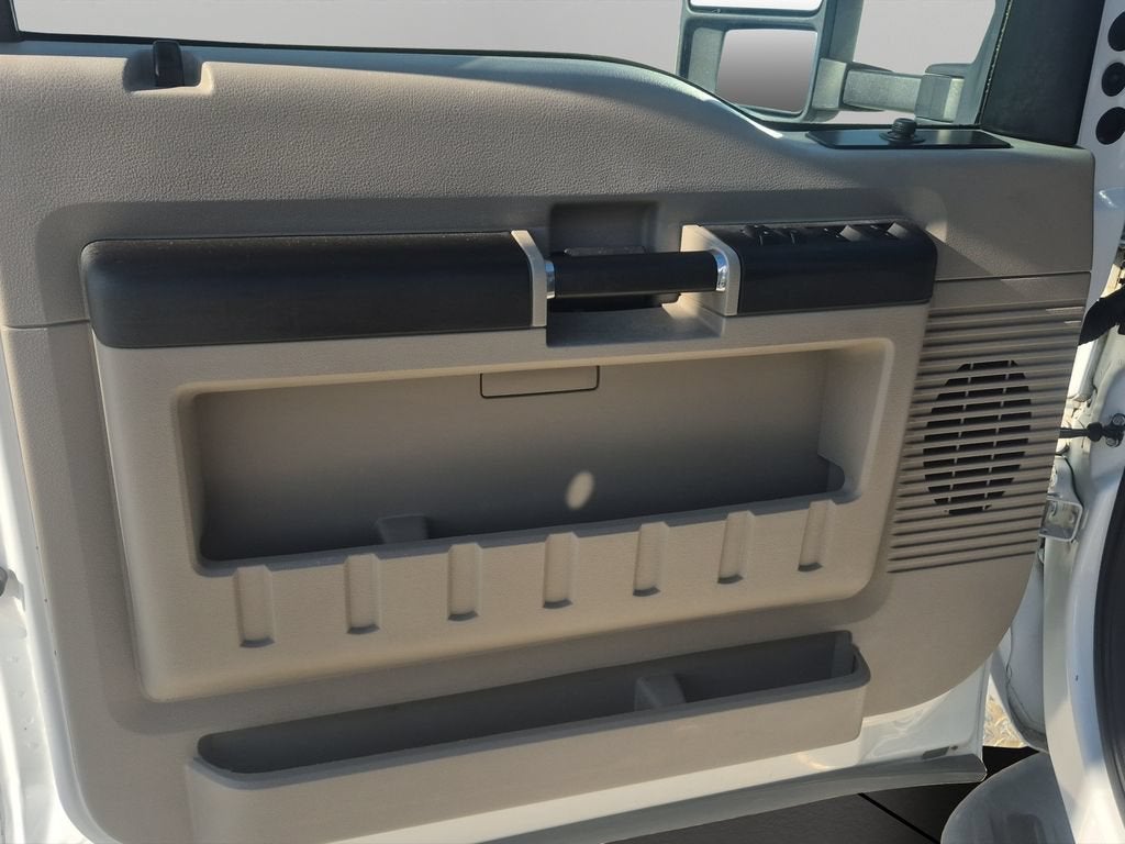 2010 Ford Super Duty F-350 DRW XL