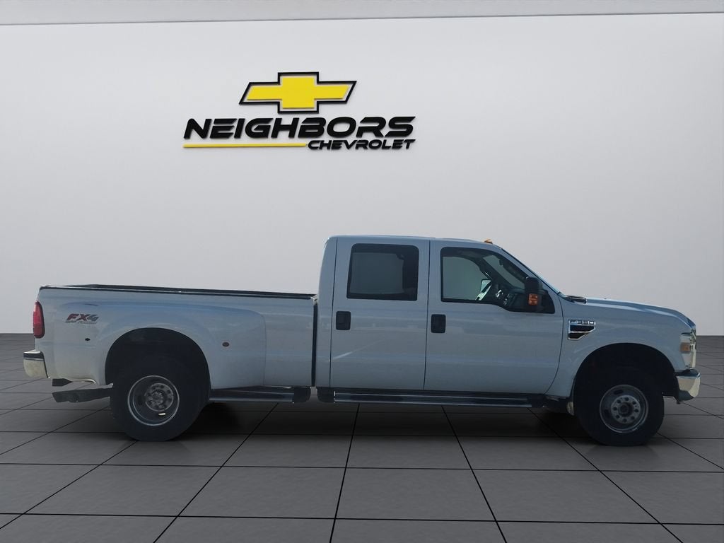 2010 Ford Super Duty F-350 DRW XL