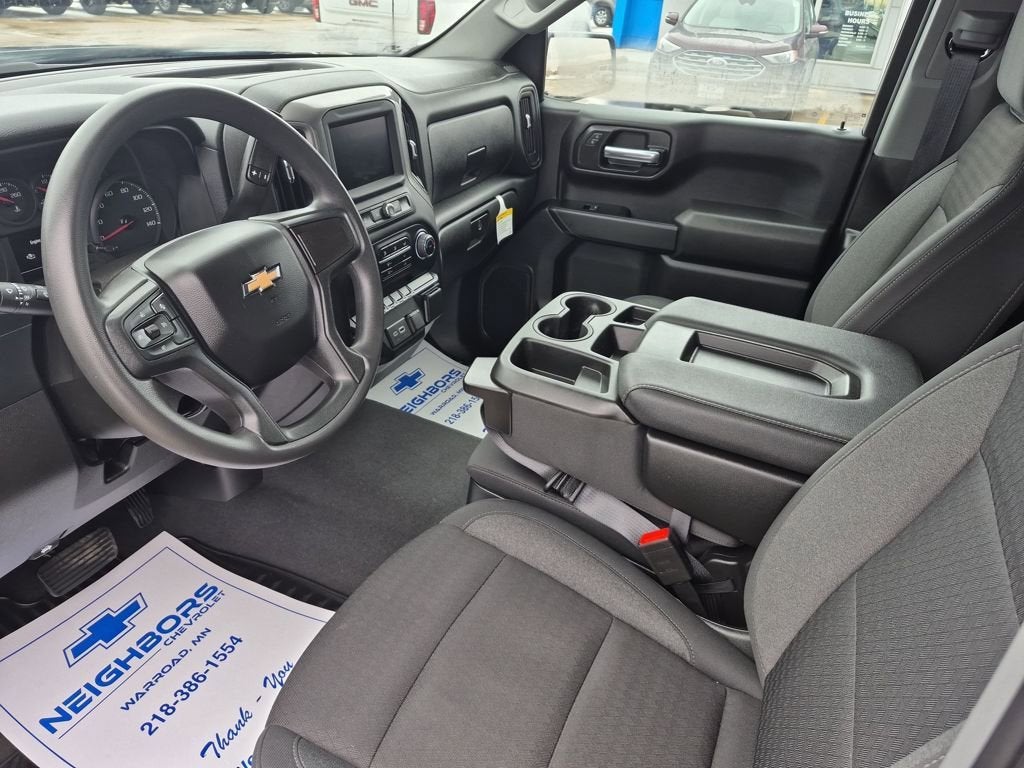 2024 Chevrolet Silverado 1500 Custom