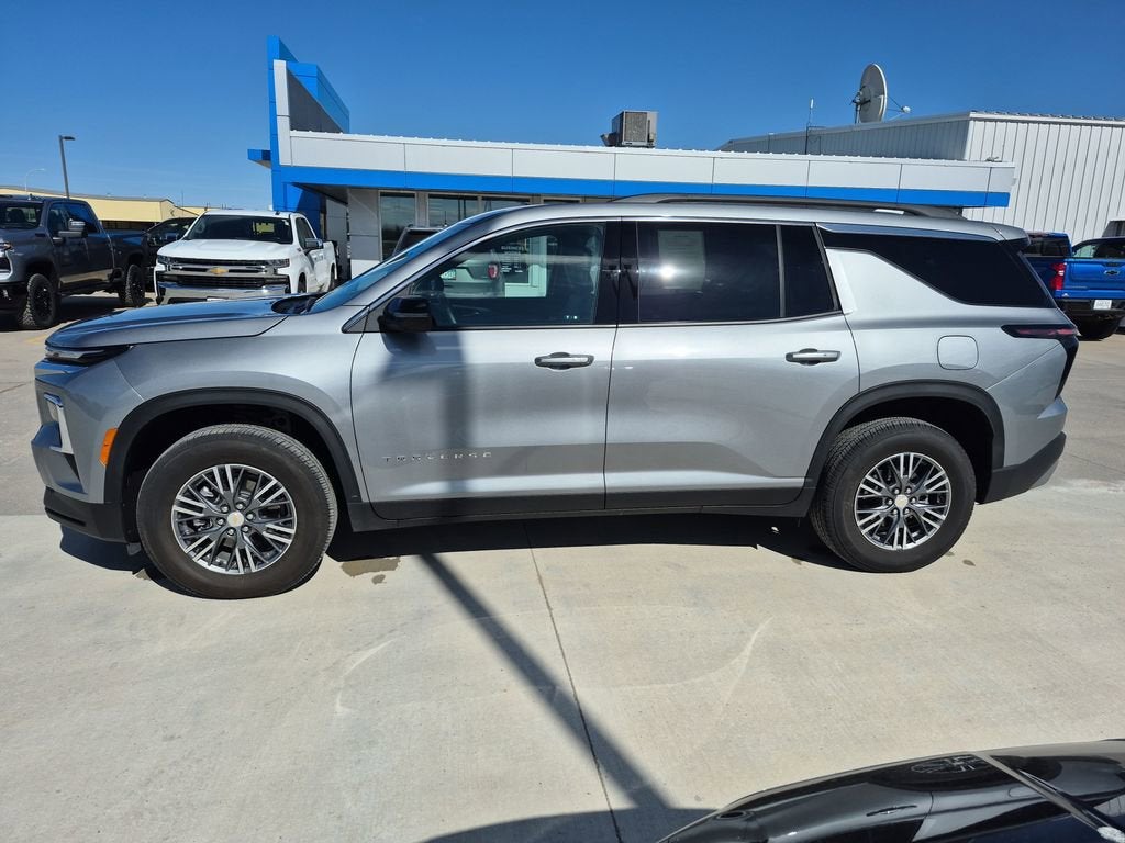 Used 2025 Chevrolet Traverse LT with VIN 1GNEVGRS9SJ187425 for sale in Warroad, Minnesota