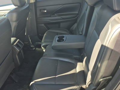 2019 Mitsubishi Outlander ES