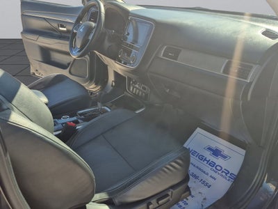 2019 Mitsubishi Outlander ES