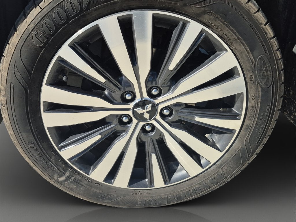 2019 Mitsubishi Outlander ES