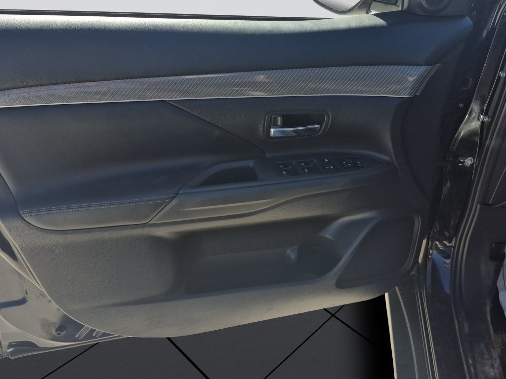 2019 Mitsubishi Outlander ES