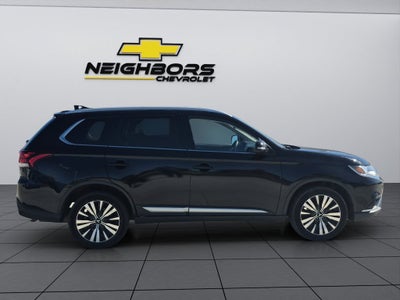 2019 Mitsubishi Outlander ES