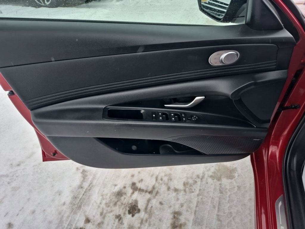 2024 Hyundai Elantra Hybrid Limited